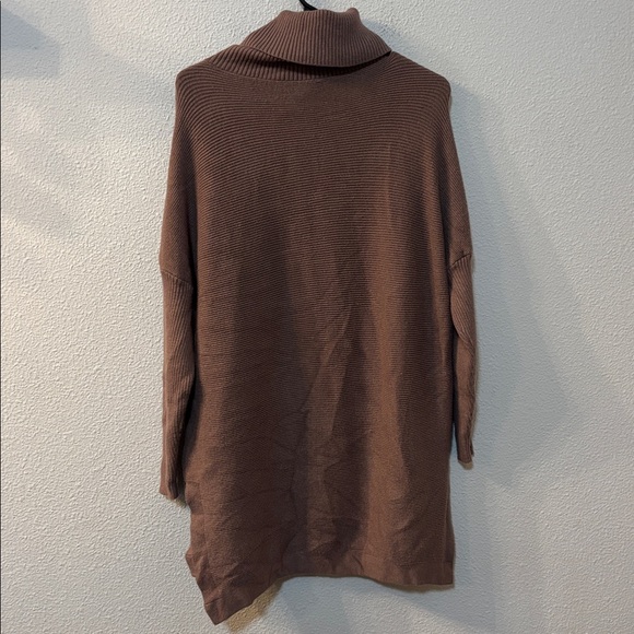 Lillusory Cozy Brown Turtleneck Sweater - Picture 7 of 7